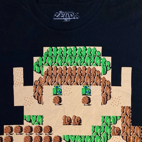 ❣️$7 Deal❣️Legend of Zelda Graphic Tee 🎮 - Picture 7 of 7